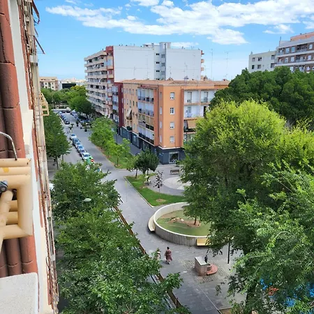 아파트 Cereza 간디아